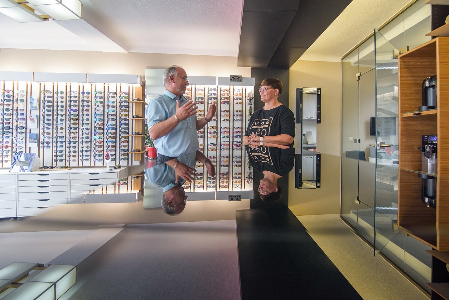 Peggy Hollenbach und Ralf Hauboldt in Augenoptik Hollenbach