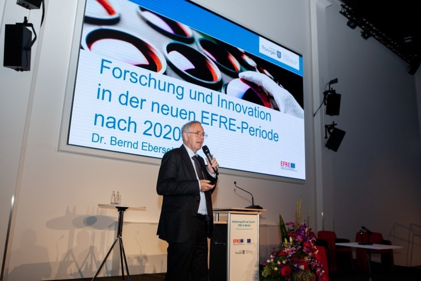 Herr Dr. Bernd Ebersold, Abteilungsleiter für Forschung, Technologie und Innovation im TMWWDG